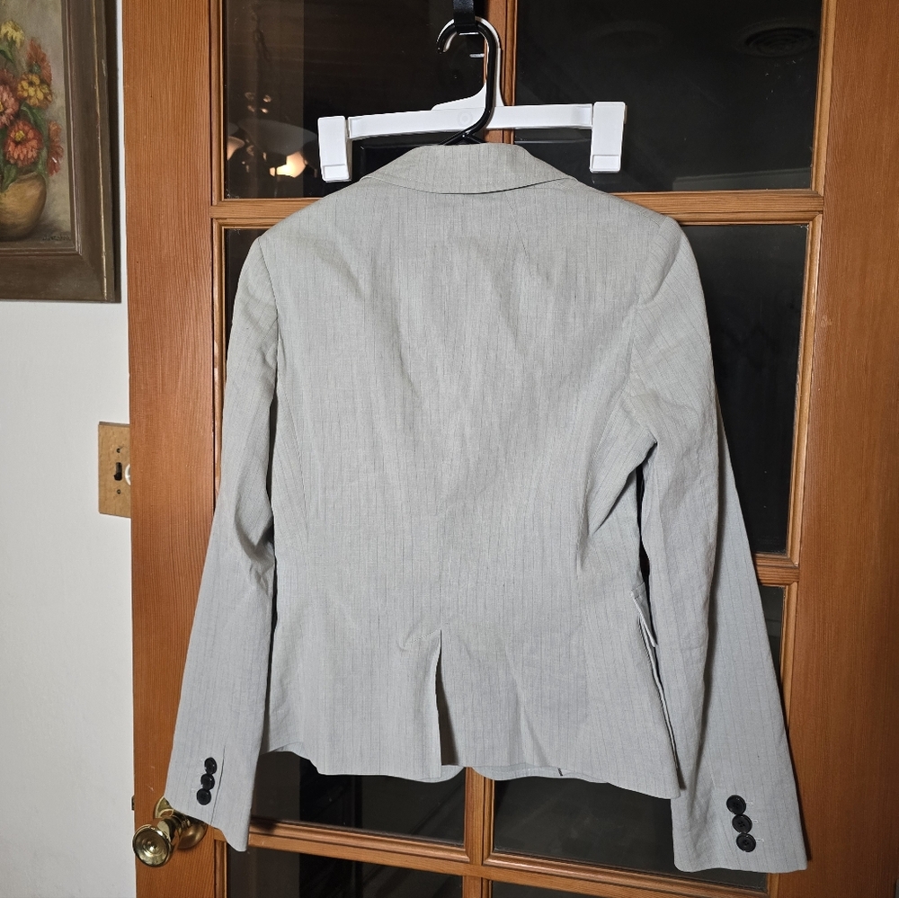 Jigsaw Women's Light Gray Blazer Size 6 — image 3 of 3